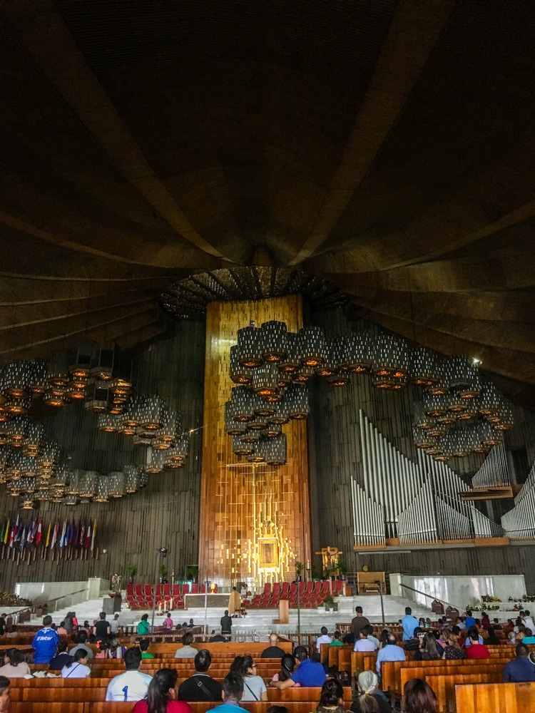 The New Basilica interior